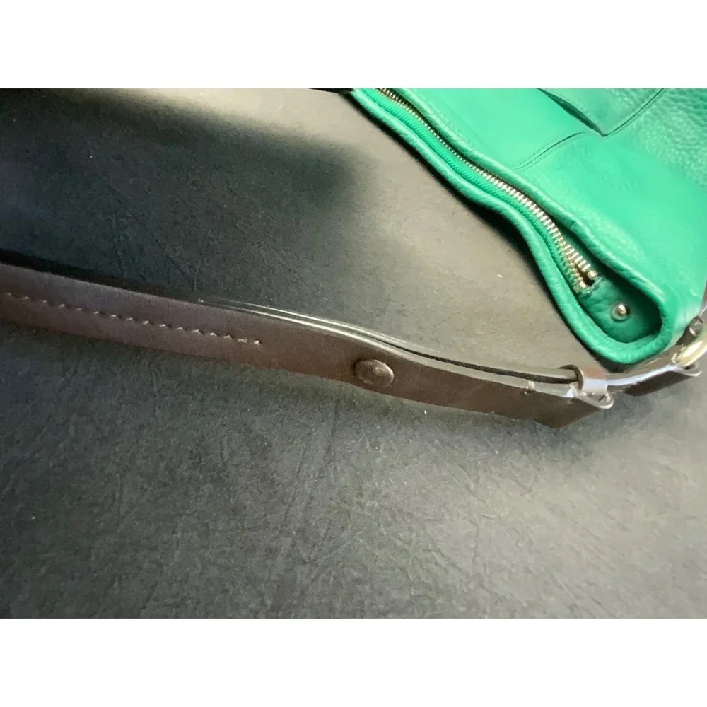 Cole Haan Green Pebbled Leather Hobo Shoulder Bag Emerald Handbag Brown Strap‎